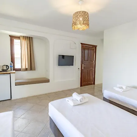 Akay Garden Family Club Aparthotel Çeşme